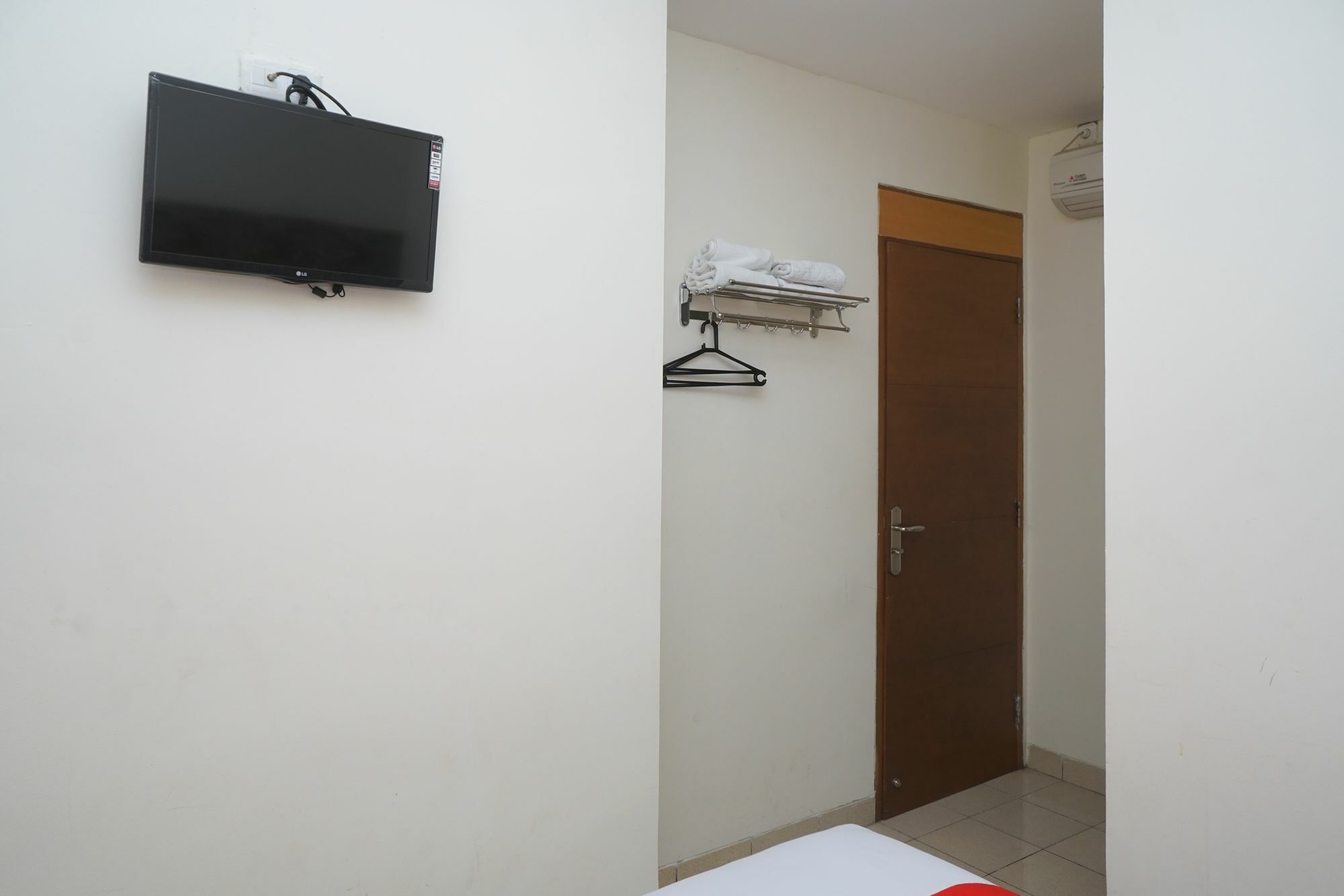 Reddoorz Plus @ Ciumbuleuit Area Bandung Ngoại thất bức ảnh