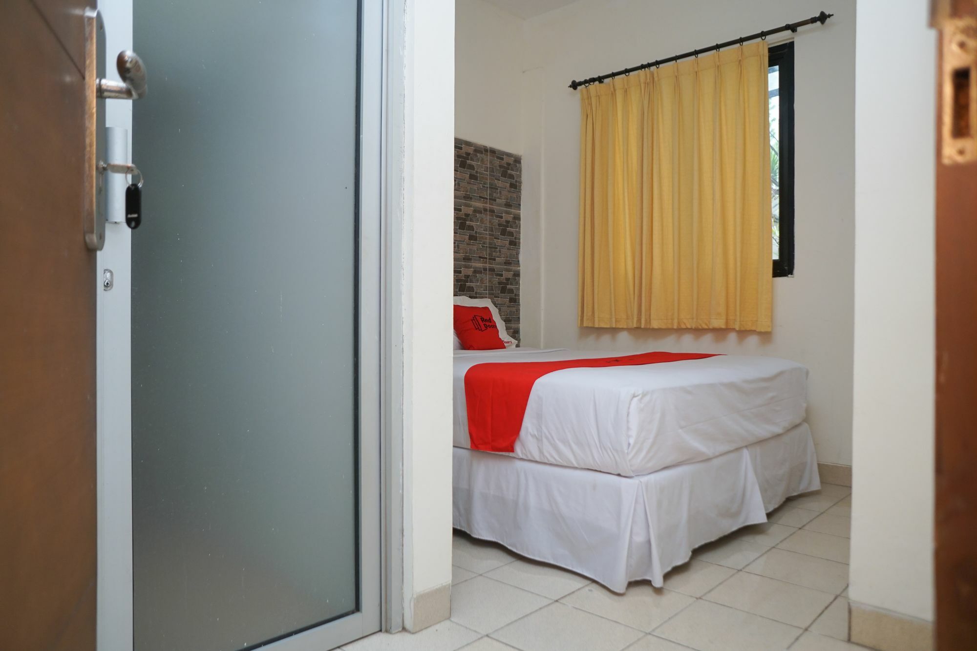 Reddoorz Plus @ Ciumbuleuit Area Bandung Ngoại thất bức ảnh