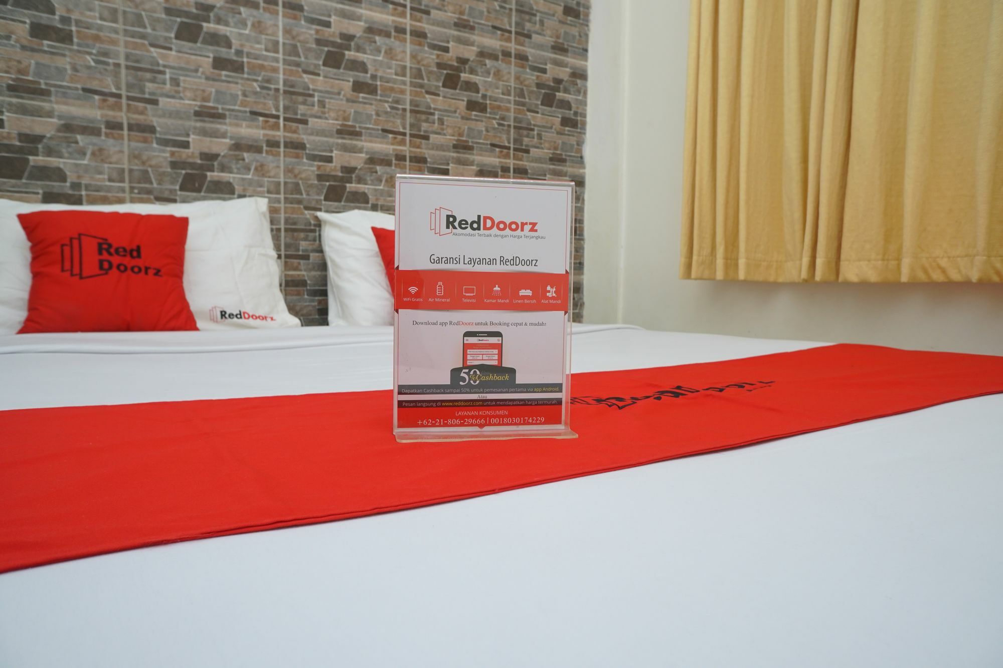Reddoorz Plus @ Ciumbuleuit Area Bandung Ngoại thất bức ảnh