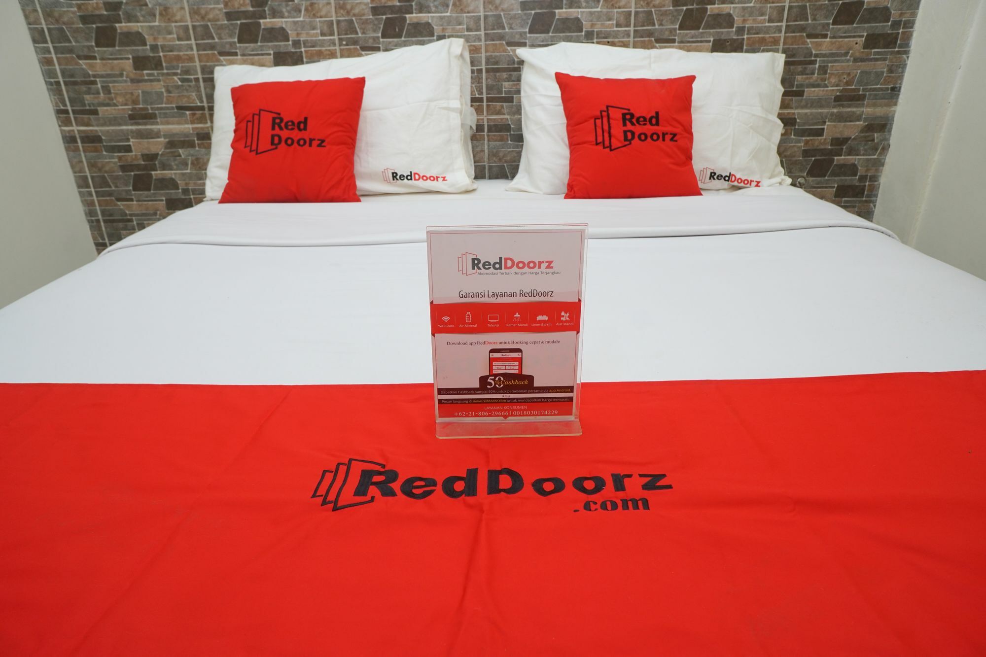 Reddoorz Plus @ Ciumbuleuit Area Bandung Ngoại thất bức ảnh