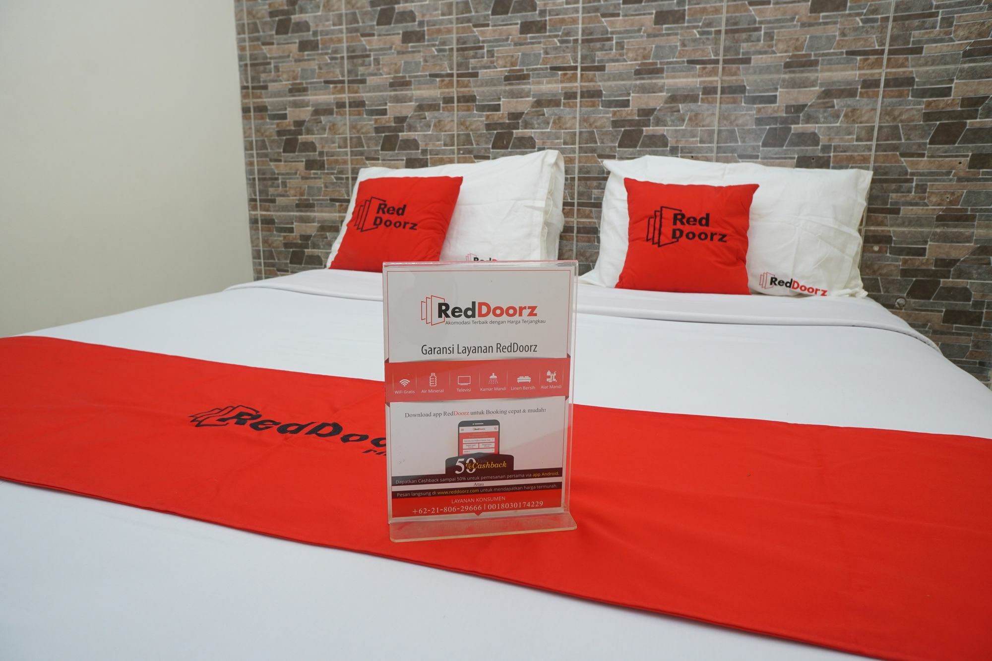 Reddoorz Plus @ Ciumbuleuit Area Bandung Ngoại thất bức ảnh