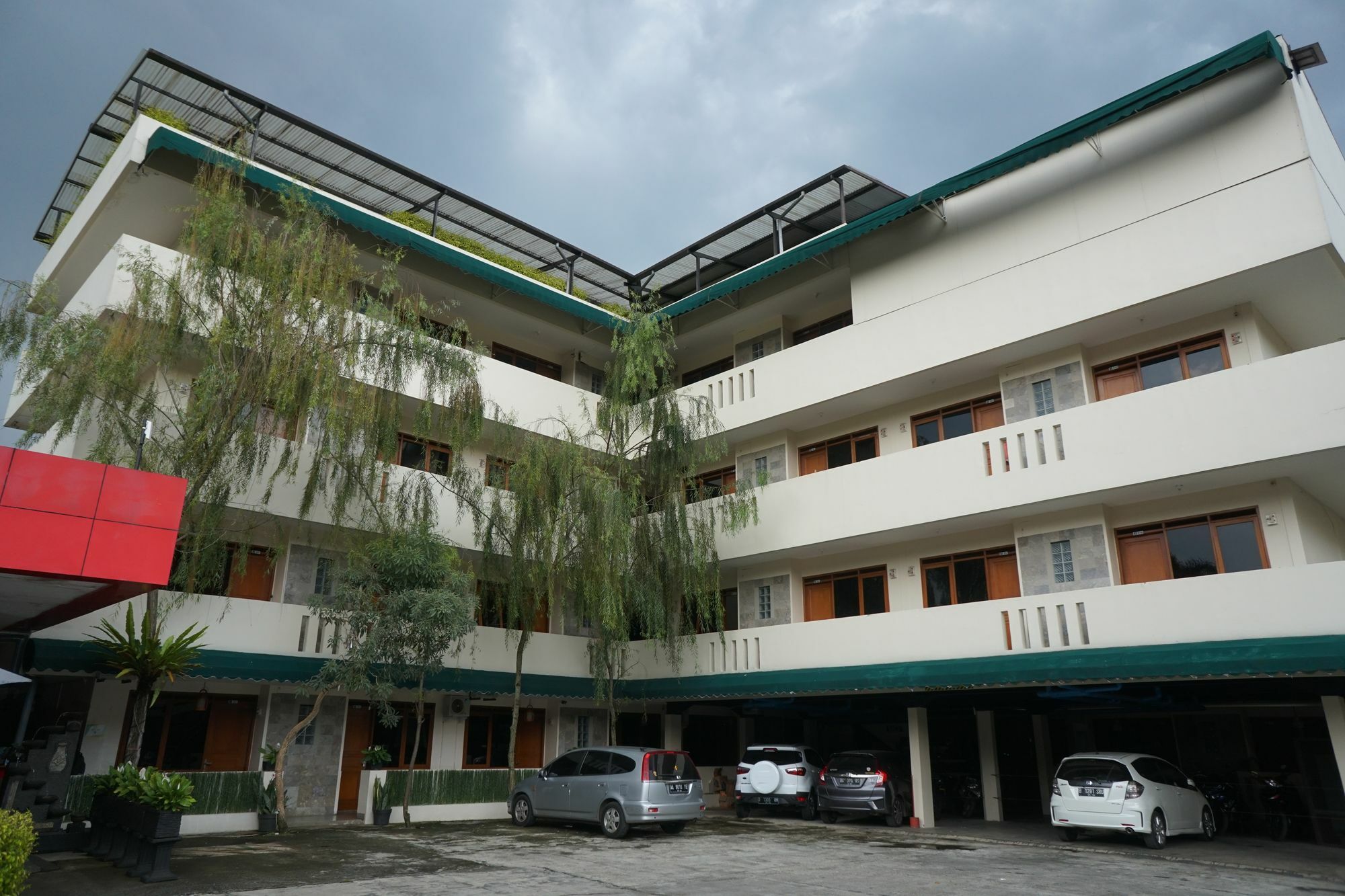 Reddoorz Plus @ Ciumbuleuit Area Bandung Ngoại thất bức ảnh