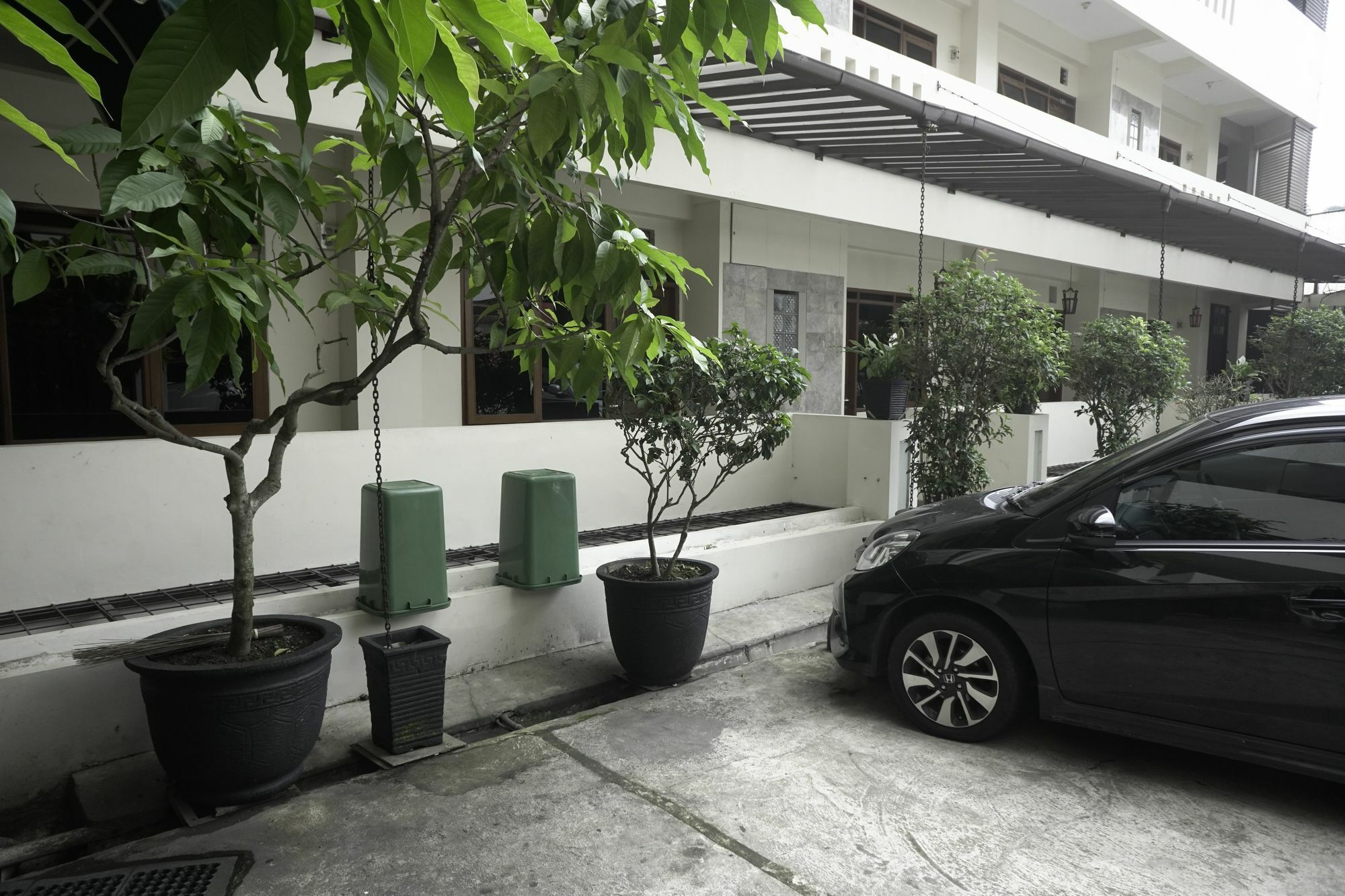 Reddoorz Plus @ Ciumbuleuit Area Bandung Ngoại thất bức ảnh